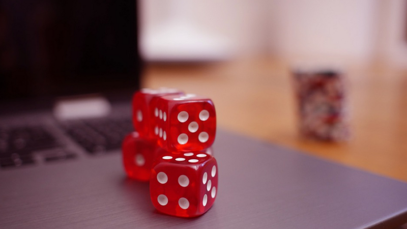 The Amazing Benefits of Playing at Online Casinos