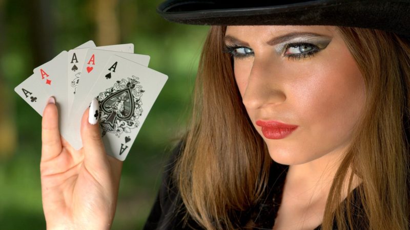 How to Play the Most Popular Types of Poker