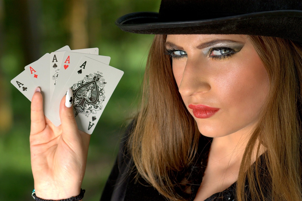 How to Play the Most Popular Types of Poker